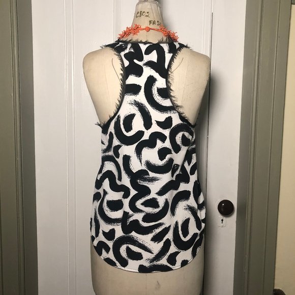 H&M Racer Back Tank Top - Picture 3 of 6